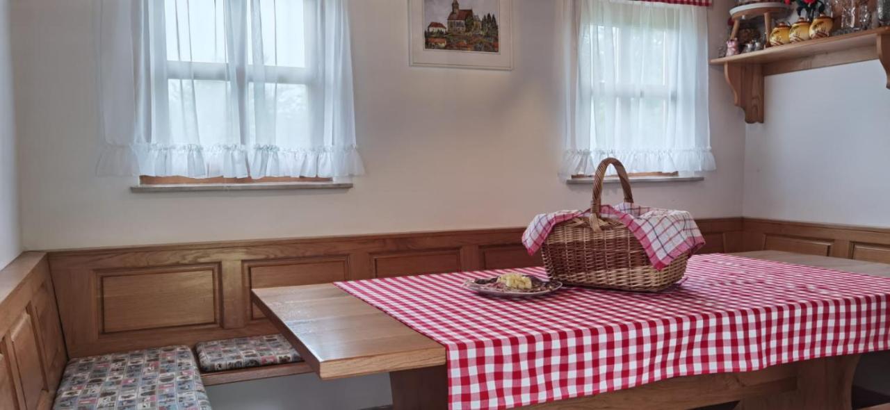 Vikendica Sirec Villa Ptujska Gora Bagian luar foto